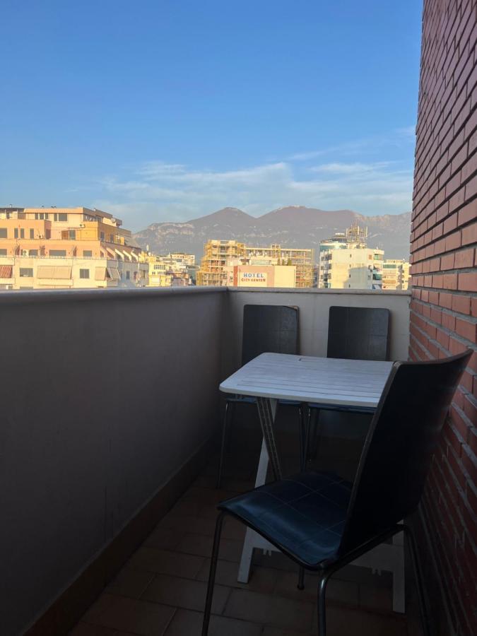 Bujtina Shqiptare Tirana Exterior foto